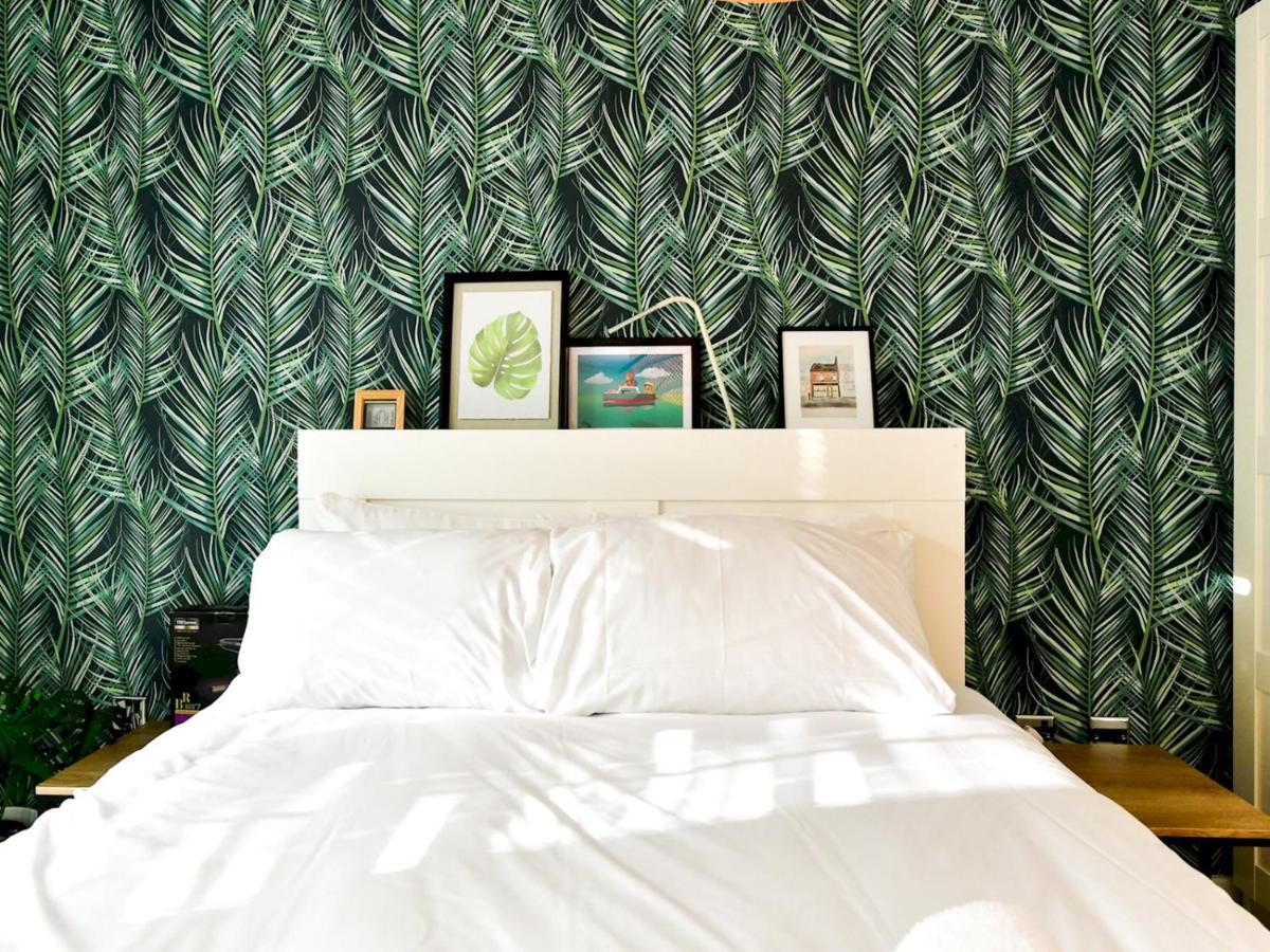 Pass The Keys Cosy 2 Bed With Parking *