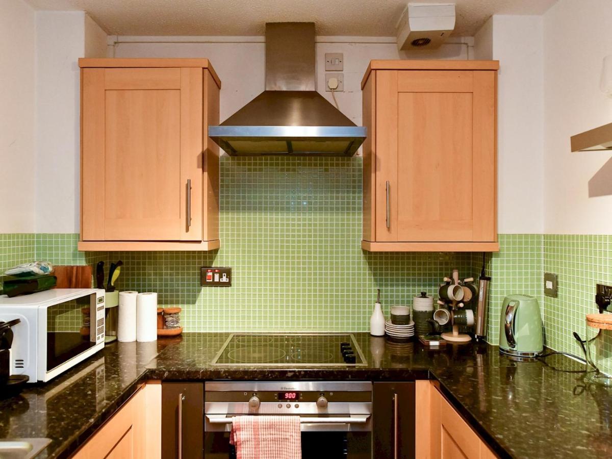 Pass The Keys Cosy 2 Bed With Parking Cardiff